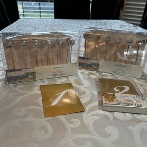 David Tutera gold, crystal & rhinestones card holders & gold table number cards.
